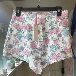 Loveshackfancy short